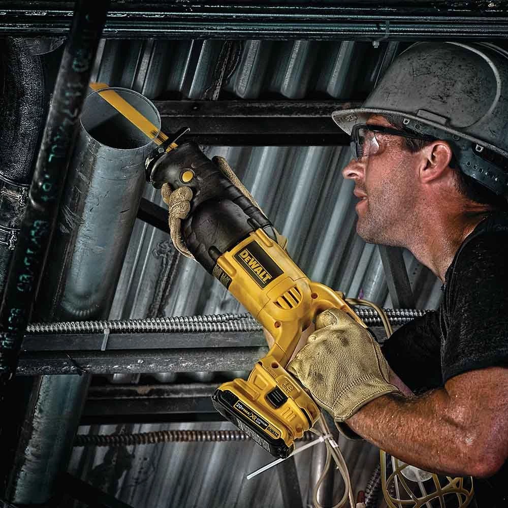 DeWalt 18V To 20V Adapter 5 DeWalt 18V To 20V Adapter - Image 3