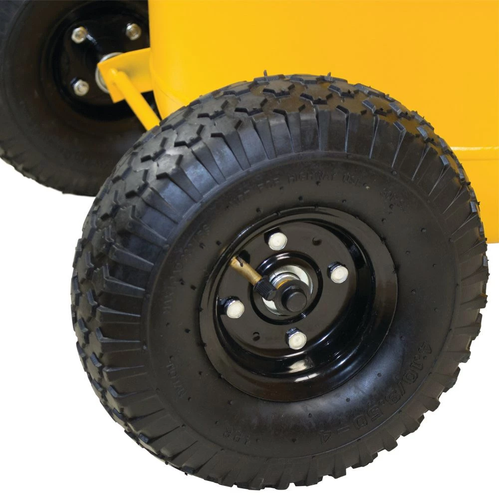 DeWalt® 30 Gallon Belt Drive Compressor 7 DeWalt® 30 Gallon Belt Drive Compressor - Image 5