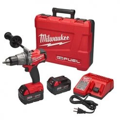 Milwaukee M18 FUEL 1/2 In. Hammer Drill/Driver Kit